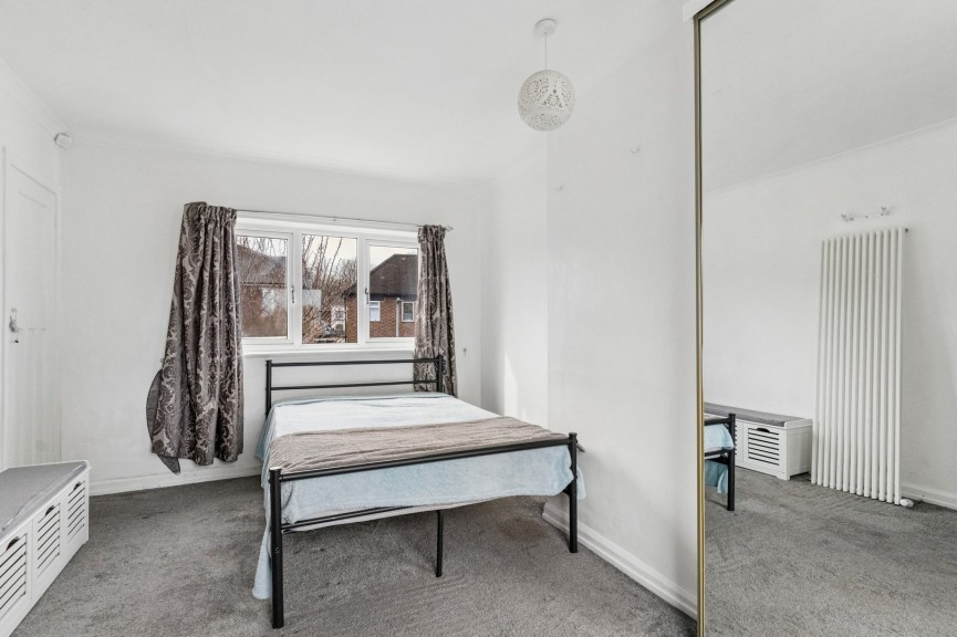 3 bedroom House for Sale Common Rise, Hitchin, Hertfordshire