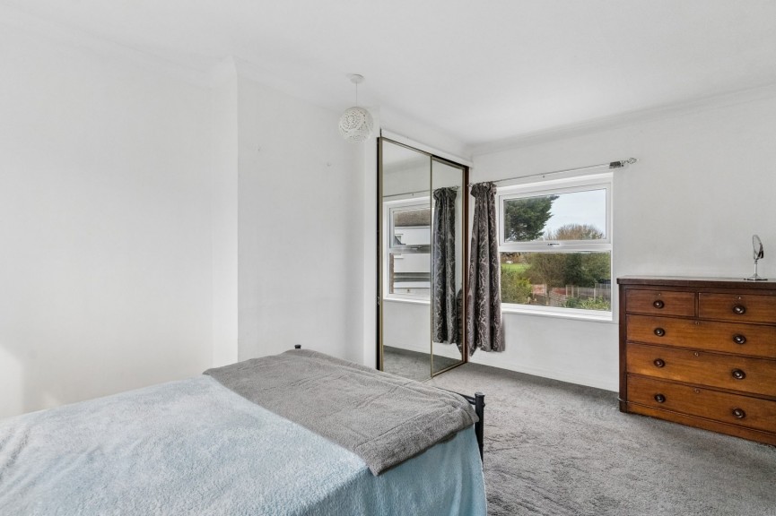 3 bedroom House for Sale Common Rise, Hitchin, Hertfordshire