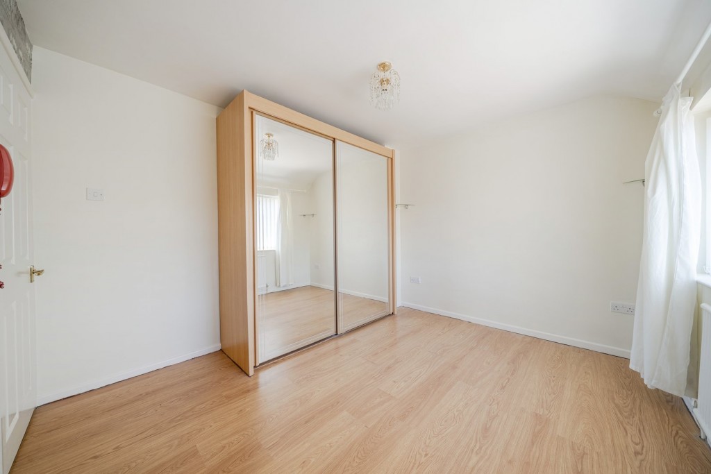 Clifford Crescent, Luton, Bedfordshire