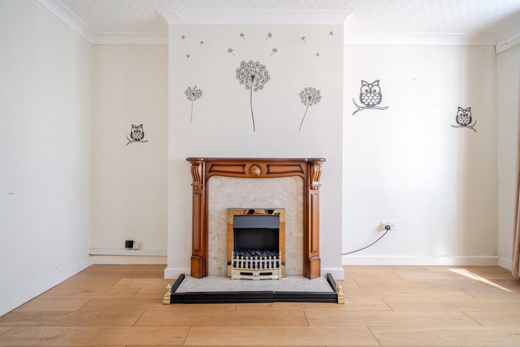 Clifford Crescent, Luton, Bedfordshire