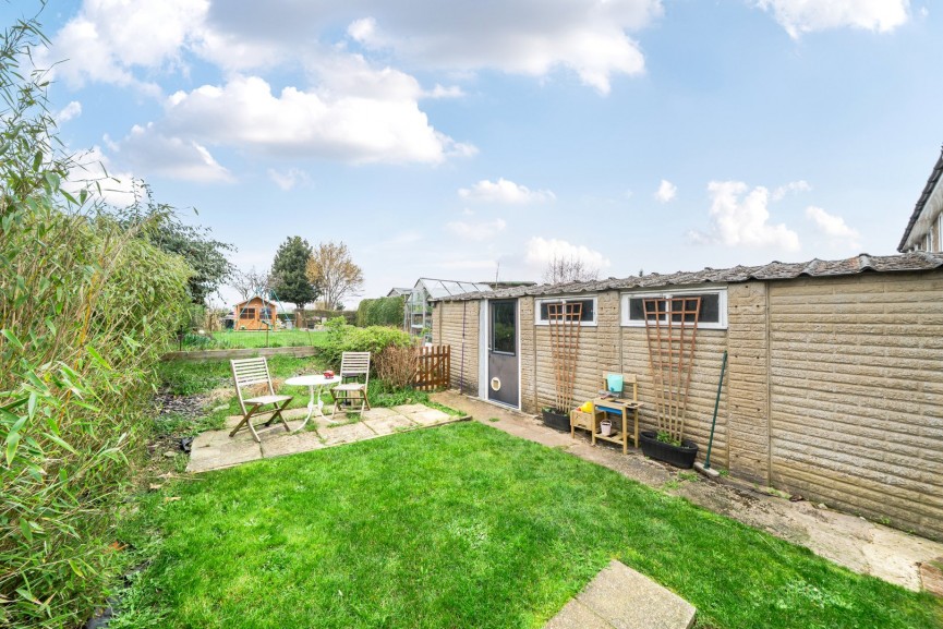 3 bedroom House for Sale Lower Stondon, Henlow, Bedfordshire