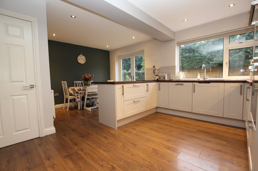 4 bedroom House for Letting Holme Court Avenue, Biggleswade, Bedfordshire