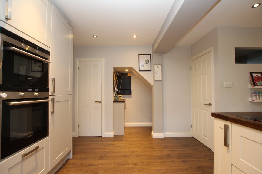 4 bedroom House for Letting Holme Court Avenue, Biggleswade, Bedfordshire