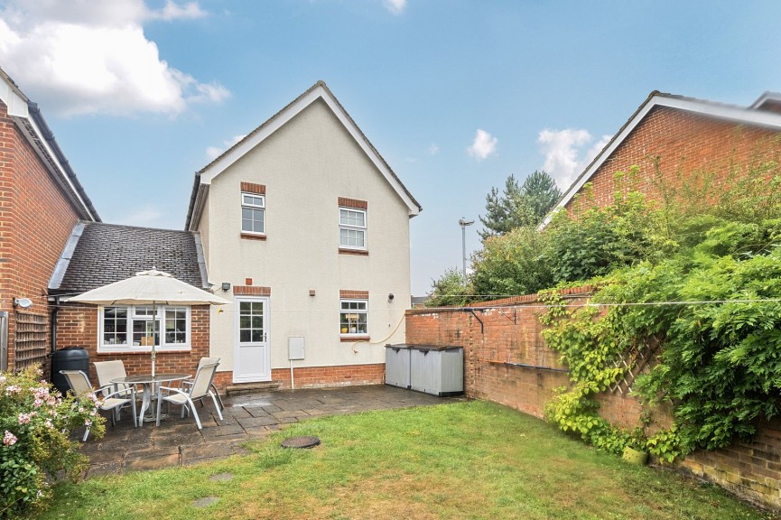 3 bedroom House for Sale Meppershall, Shefford, Bedfordshire
