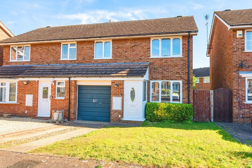 3 bedroom House for Sale Windermere Close, Flitwick, Bedfordshire