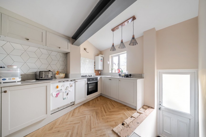 2 bedroom House for Sale Hitchin Road, Shefford, Bedfordshire