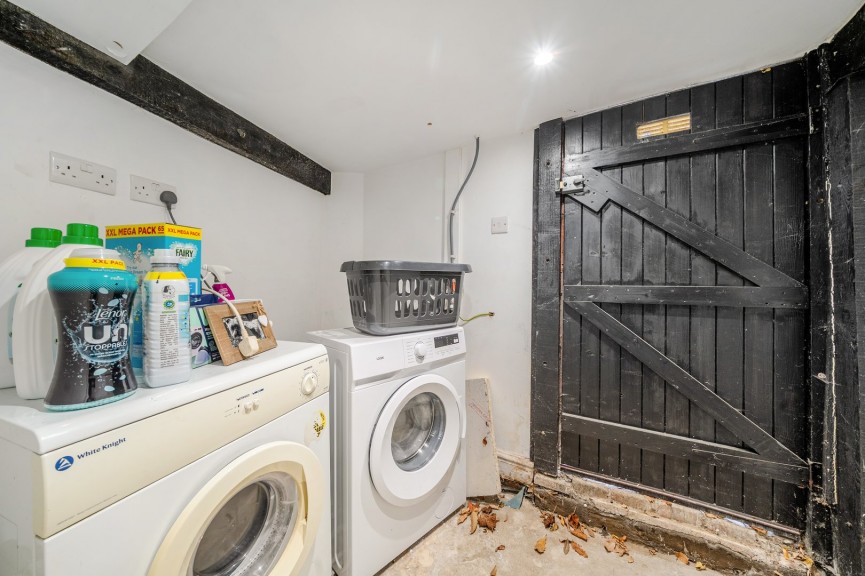 2 bedroom House for Sale Hitchin Road, Shefford, Bedfordshire