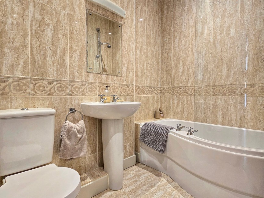 4 bedroom House for Sale Ampthill, Bedfordshire