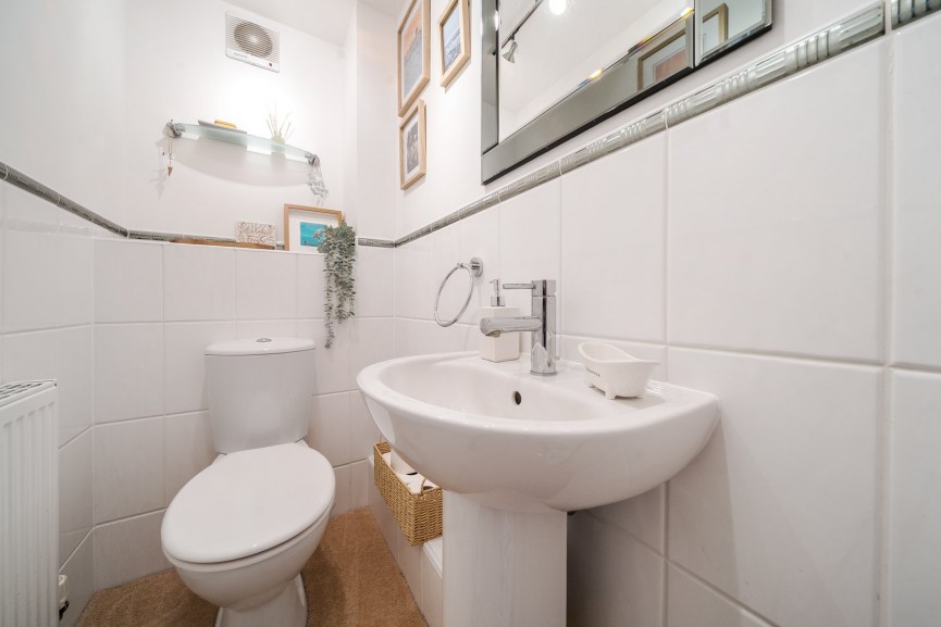 1 bedroom Flat for Sale Kingsley Avenue, Fairfield, Bedfordshire