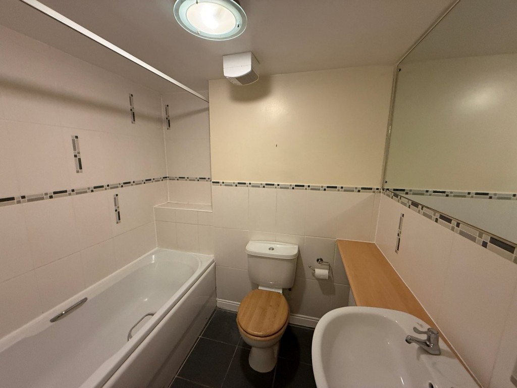 The Hawthorns, Flitwick