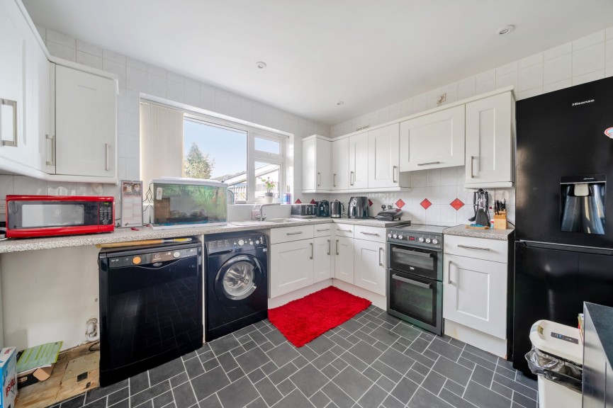 2 bedroom Bungalow for Sale Willow Way, Flitwick, Bedfordshire