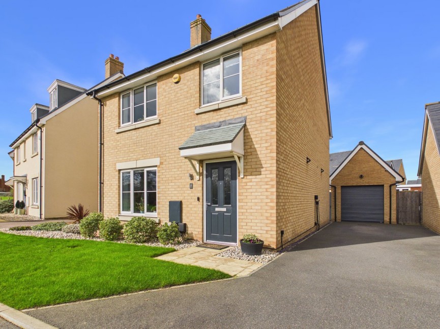 4 bedroom House for Sale Thames Bank, Biggleswade, Bedfordshire