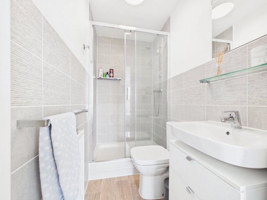 4 bedroom House for Sale Thames Bank, Biggleswade, Bedfordshire