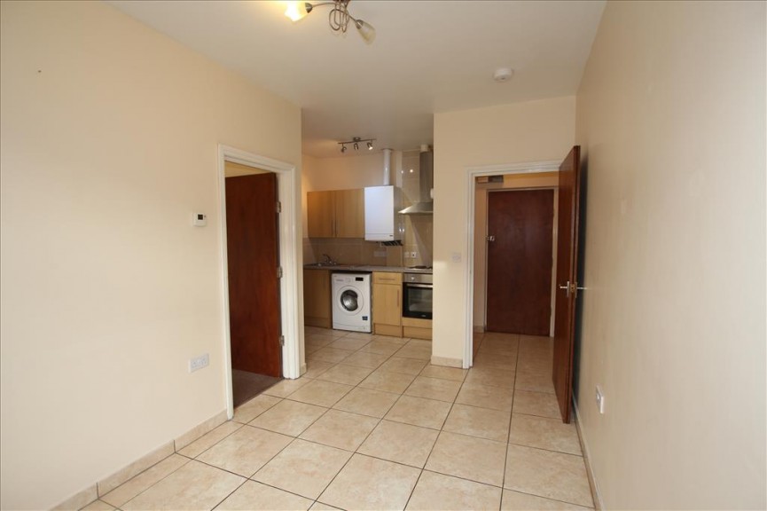 1 bedroom Flat for Letting Angel Pavement, Royston, Hertfordshire