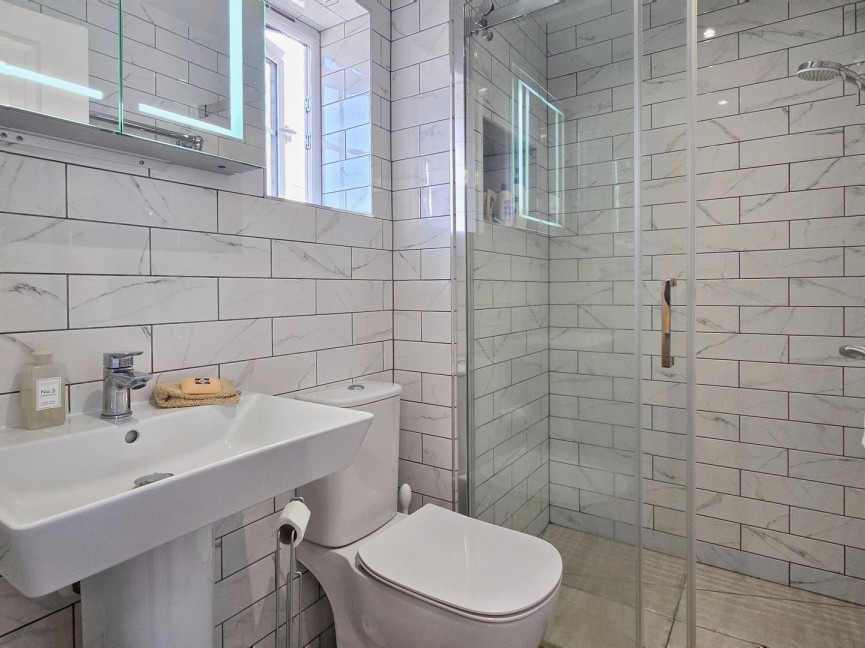 4 bedroom House for Sale Lidlington, Bedfordshire