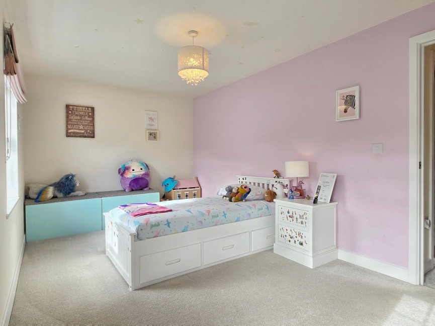 4 bedroom House for Sale Lidlington, Bedfordshire