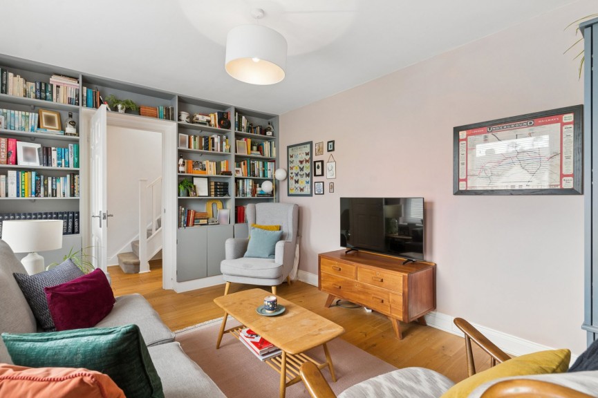 3 bedroom House for Sale Stormont Road, Hitchin, Hertfordshire