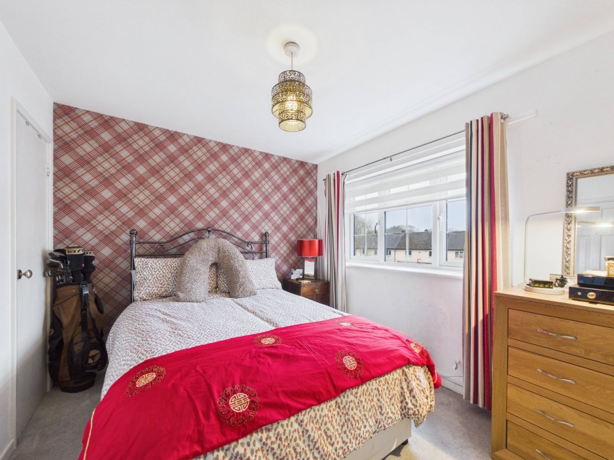 3 bedroom House for Sale Broadwater Crescent, Stevenage, Hertfordshire