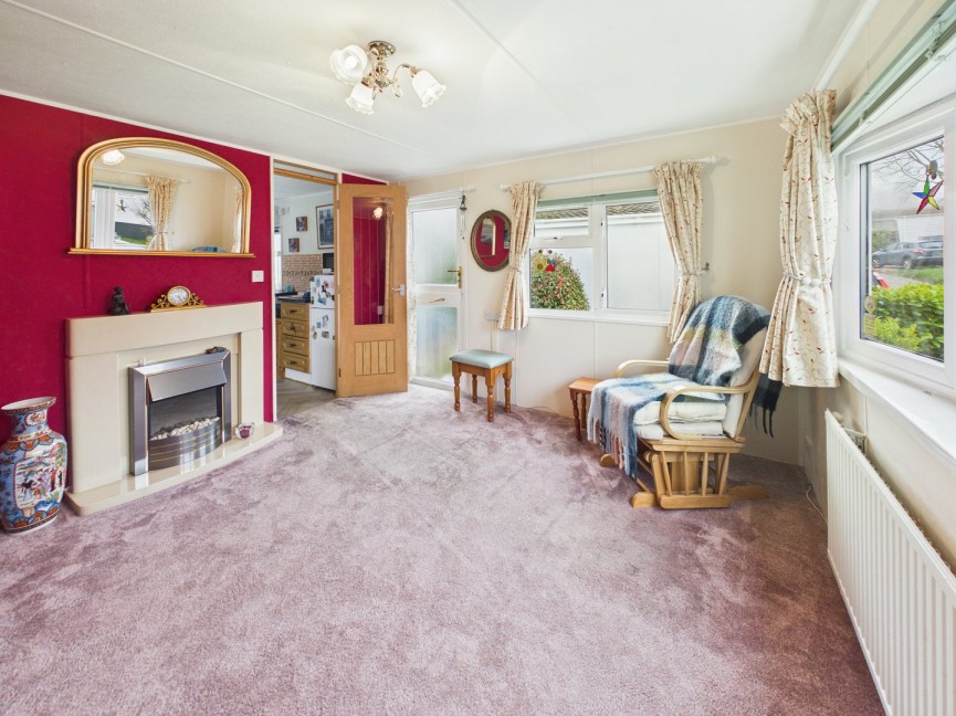 1 bedroom Park home for Sale Limekiln Lane, Baldock, Hertfordshire