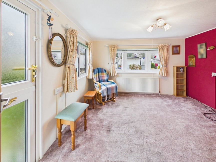 1 bedroom Park home for Sale Limekiln Lane, Baldock, Hertfordshire