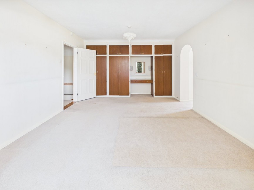 3 bedroom Bungalow for Sale Limekiln Lane, BALDOCK, Hertfordshire