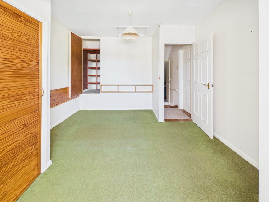 3 bedroom Bungalow for Sale Limekiln Lane, BALDOCK, Hertfordshire