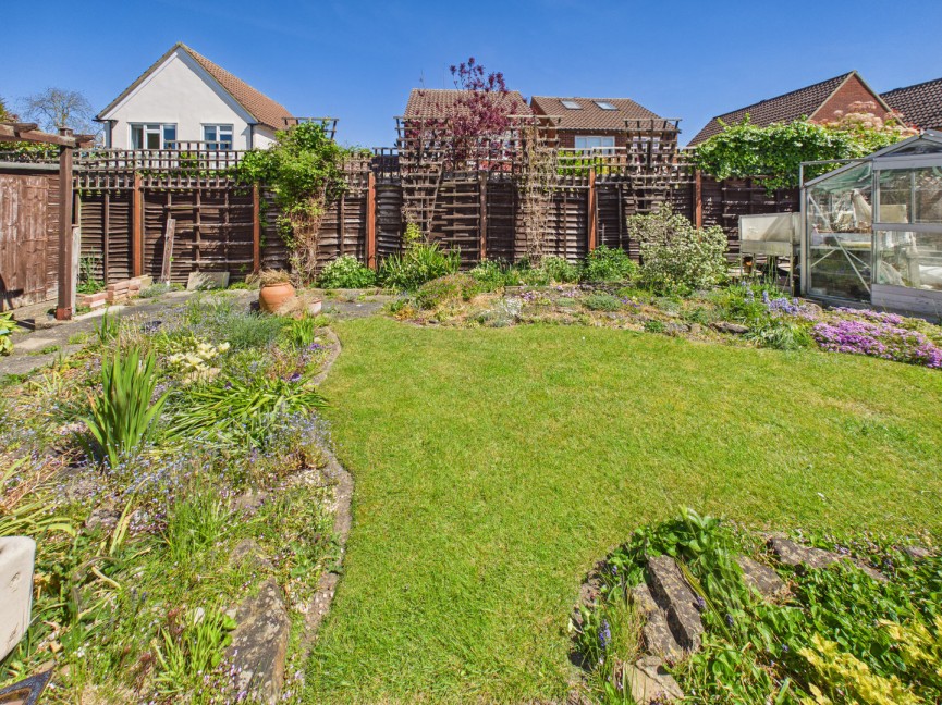 3 bedroom Bungalow for Sale Limekiln Lane, BALDOCK, Hertfordshire