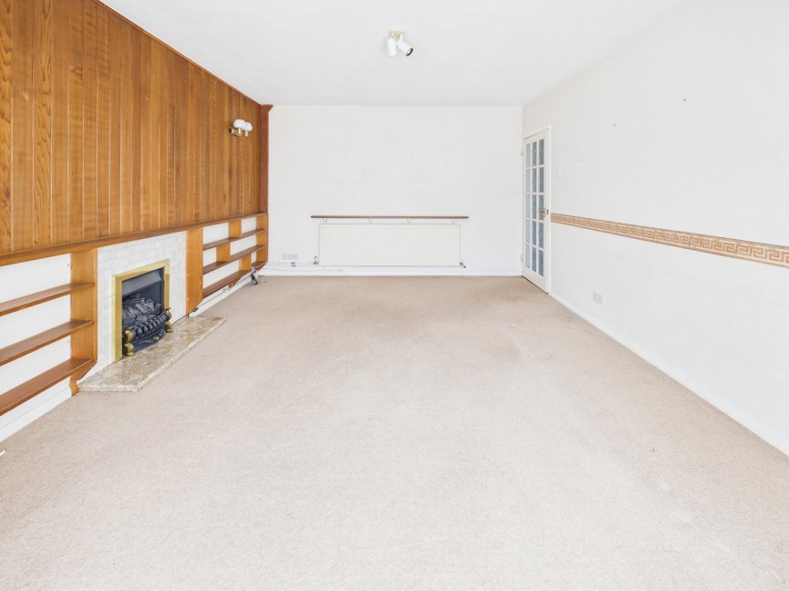 3 bedroom Bungalow for Sale Limekiln Lane, BALDOCK, Hertfordshire