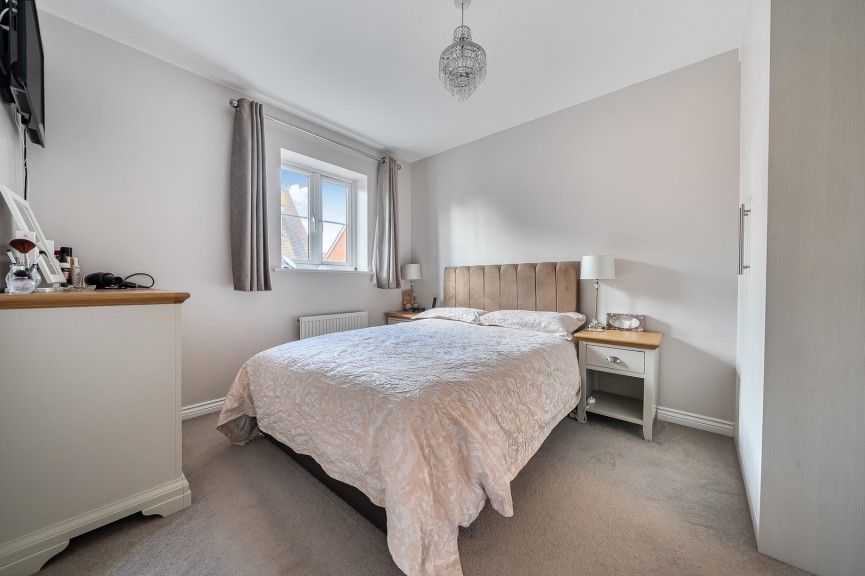 3 bedroom House for Sale Harebell Avenue, Stotfold, Bedfordshire