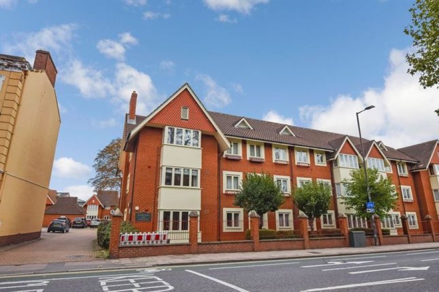2 bedroom Flat for Letting Union Street, Bedford