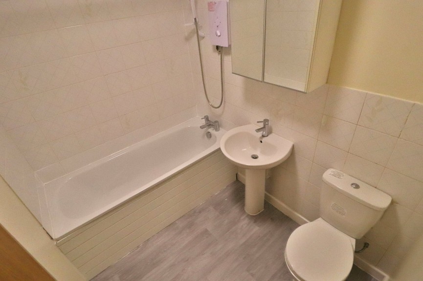 2 bedroom Flat for Letting Union Street, Bedford