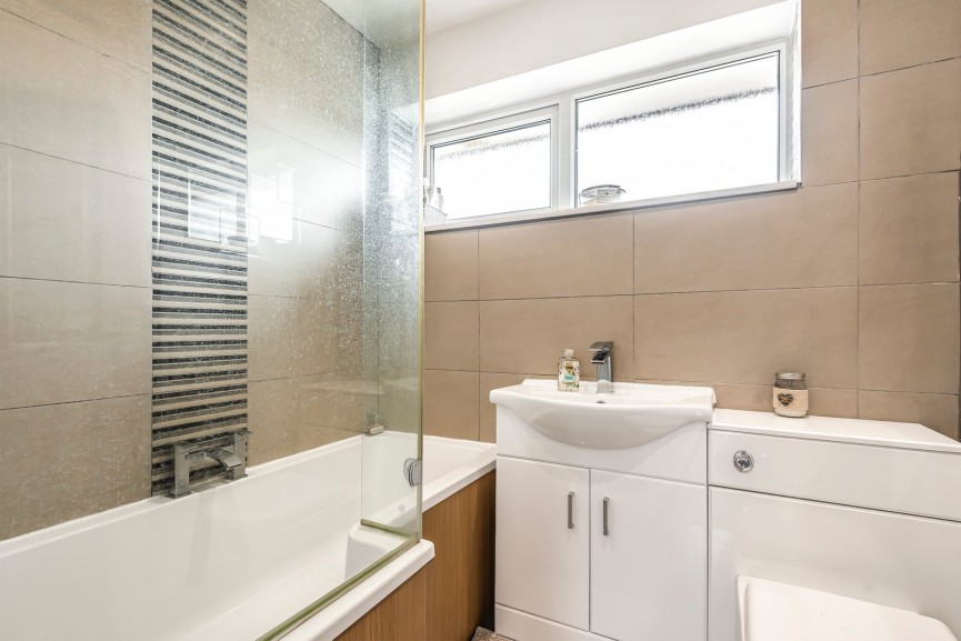 3 bedroom House for Letting Clifton, Shefford, Bedfordshire