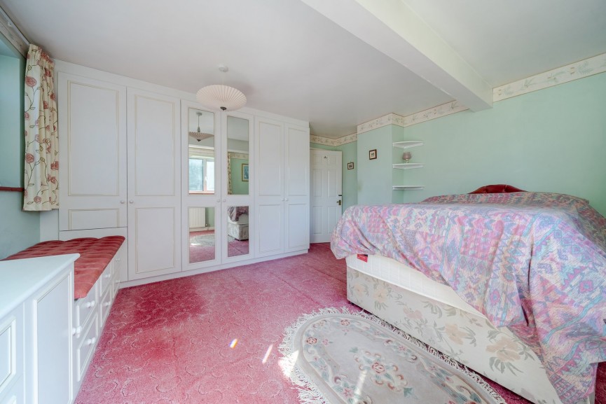 4 bedroom House for Sale Hampden Road, Flitwick, Bedfordshire