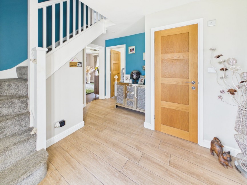 4 bedroom House for Sale Lower Caldecote, Biggleswade, Bedfordshire