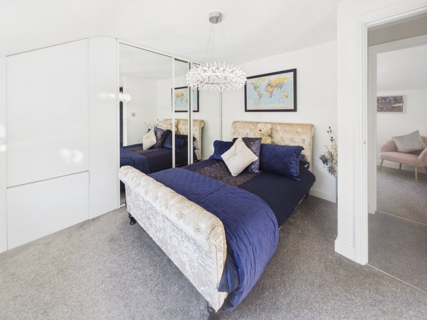 4 bedroom House for Sale Lower Caldecote, Biggleswade, Bedfordshire