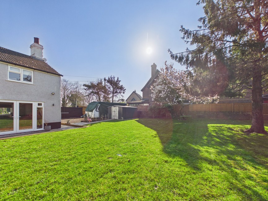 4 bedroom House for Sale Lower Caldecote, Biggleswade, Bedfordshire