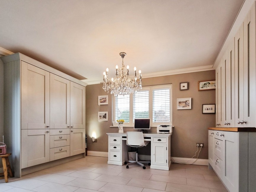 3 bedroom House for Sale Silsoe, Bedfordshire