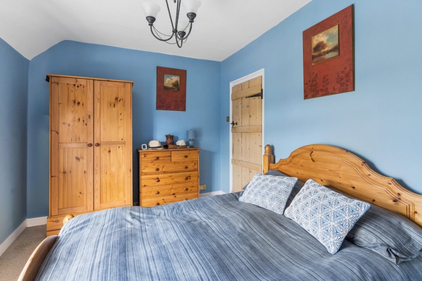 3 bedroom House for Sale Upper Stondon, Henlow, Bedfordshire