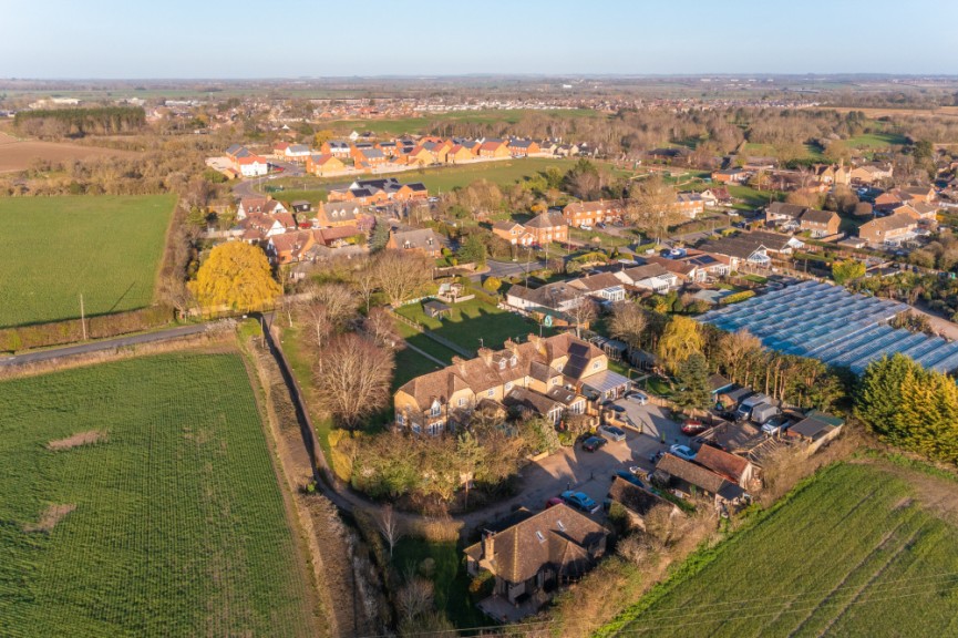 3 bedroom House for Sale Upper Stondon, Henlow, Bedfordshire