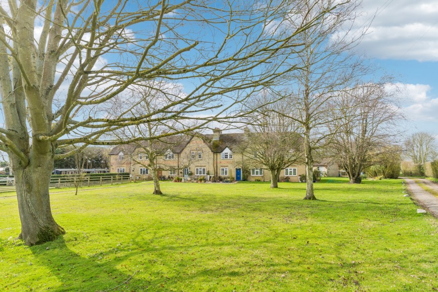 3 bedroom House for Sale Upper Stondon, Henlow, Bedfordshire