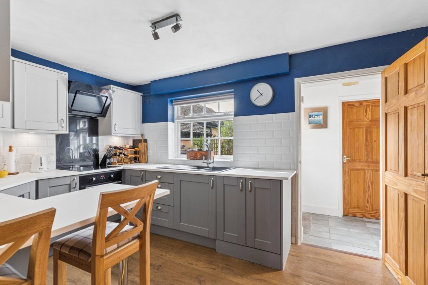 3 bedroom House for Sale Upper Stondon, Henlow, Bedfordshire