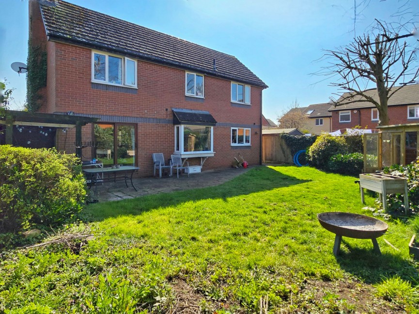 4 bedroom House for Sale Ampthill, Bedfordshire