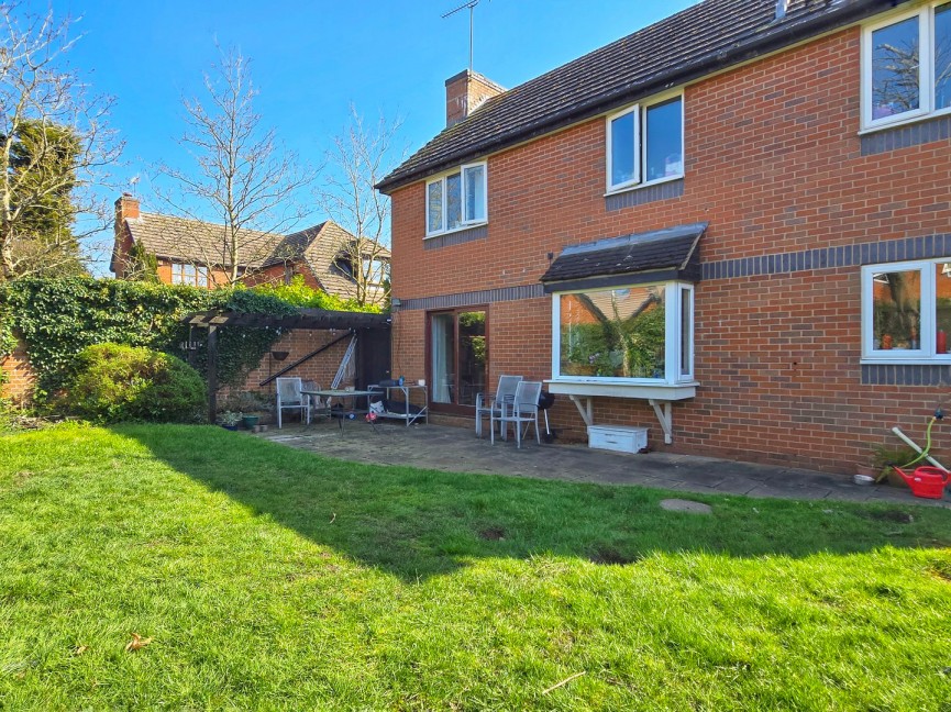 4 bedroom House for Sale Ampthill, Bedfordshire