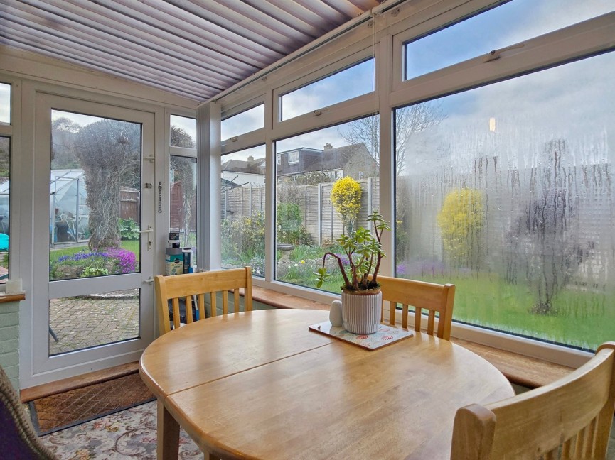 2 bedroom Bungalow for Sale Ampthill, Bedfordshire