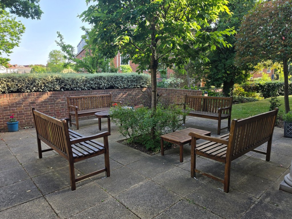 College Way, Welwyn Garden City, Hertfordshire