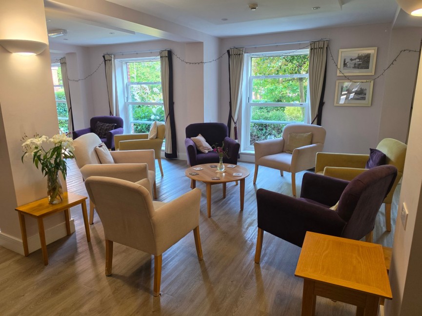 1 bedroom Flat for Sale College Way, Welwyn Garden City, Hertfordshire