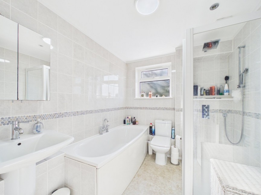 4 bedroom House for Sale Breachwood Green, Hitchin, Hertfordshire