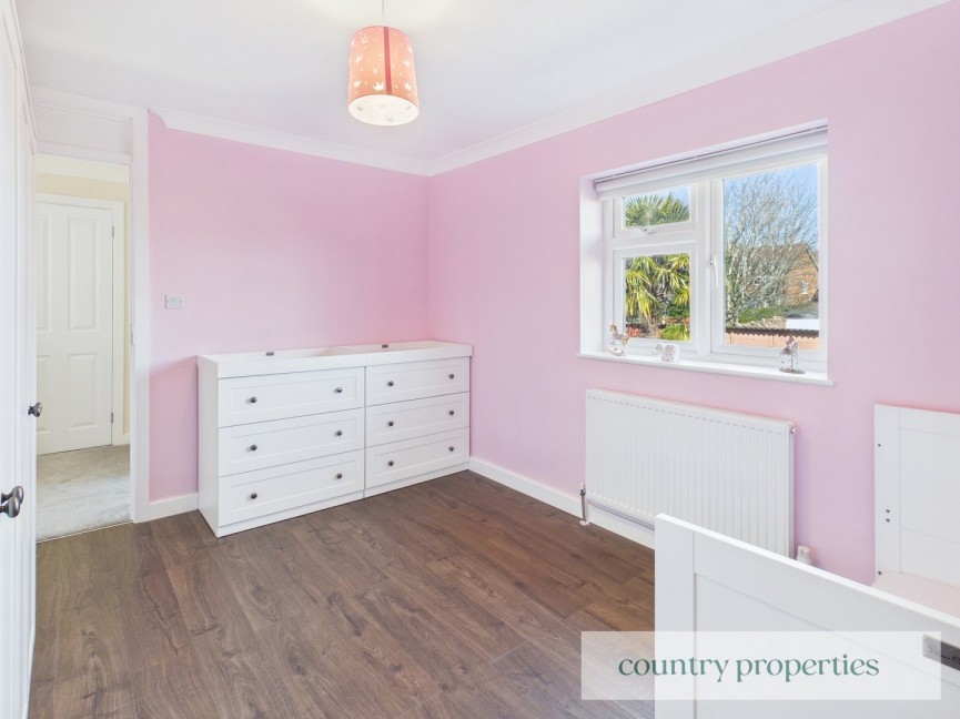 3 bedroom House for Sale Wheatley Close, Welwyn Garden City, Hertfordshire