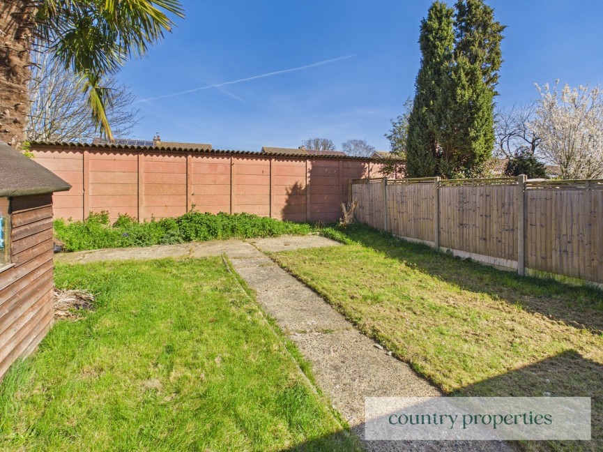 3 bedroom House for Sale Wheatley Close, Welwyn Garden City, Hertfordshire