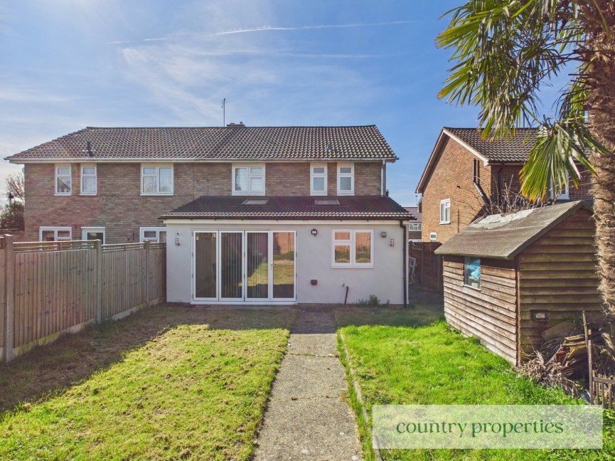 3 bedroom House for Sale Wheatley Close, Welwyn Garden City, Hertfordshire
